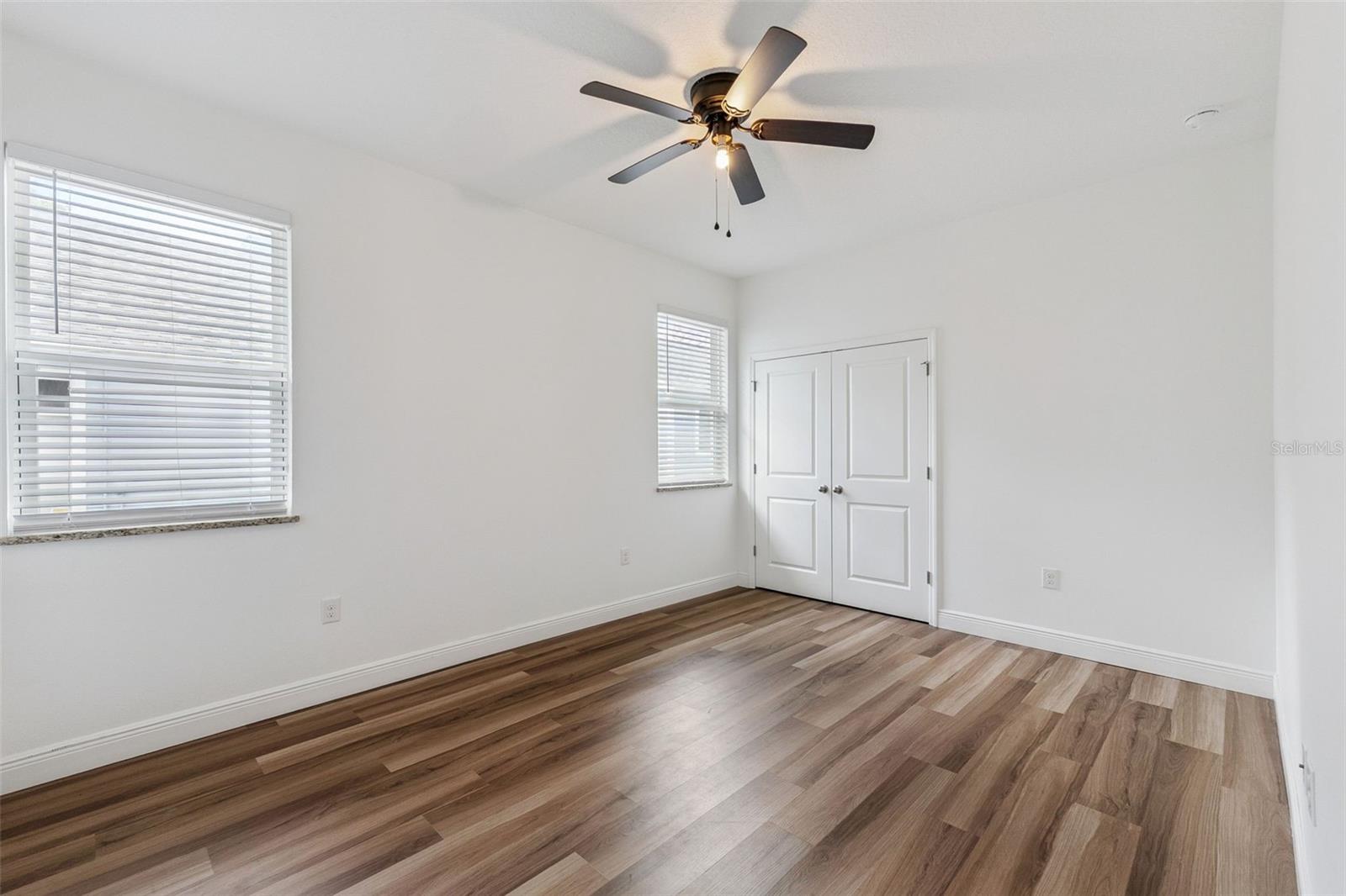 COLONY PARK - Residential