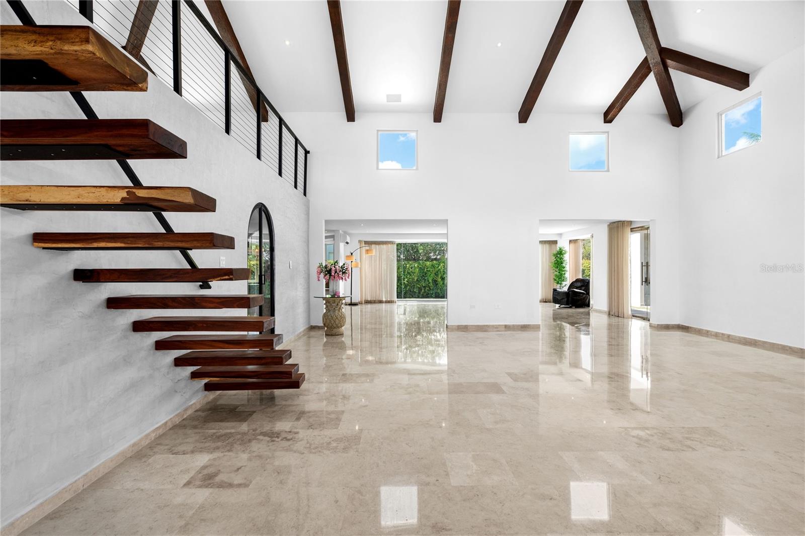 SABANERA DORADO - Residential