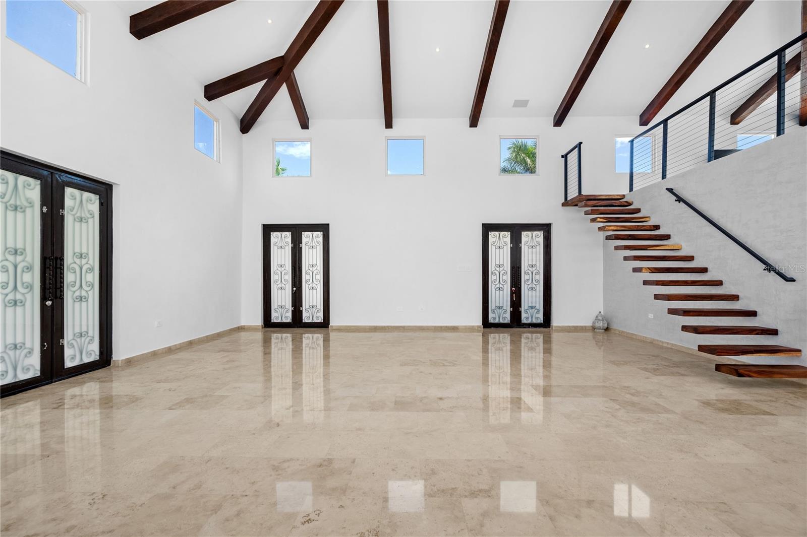 SABANERA DORADO - Residential