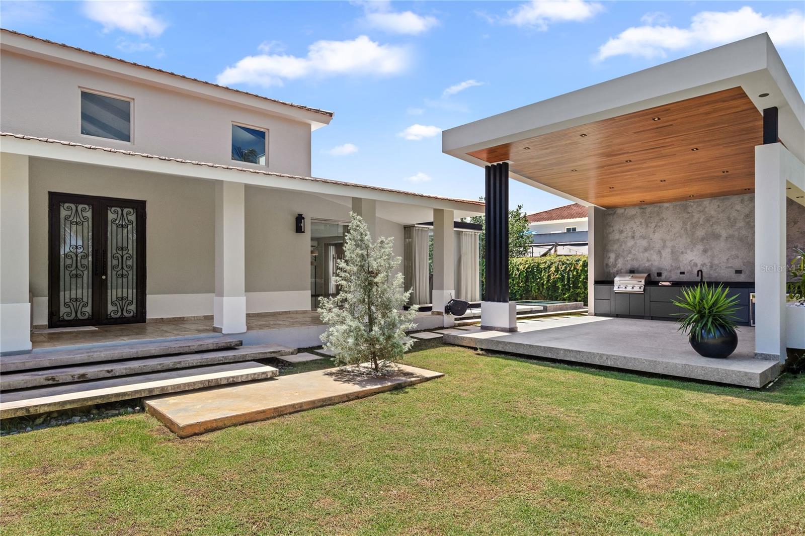 SABANERA DORADO - Residential