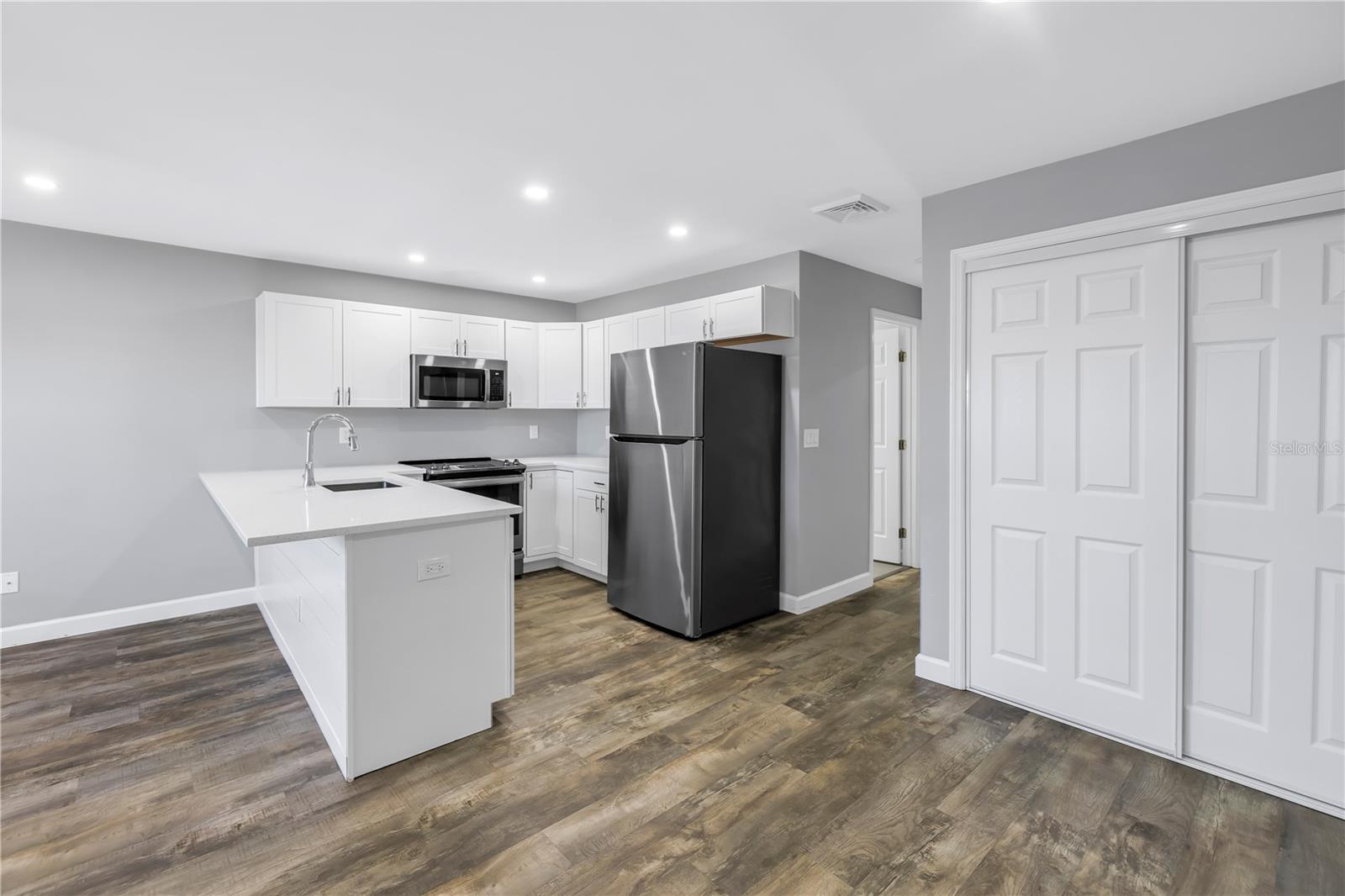 TUDOR CAY CONDO - Residential