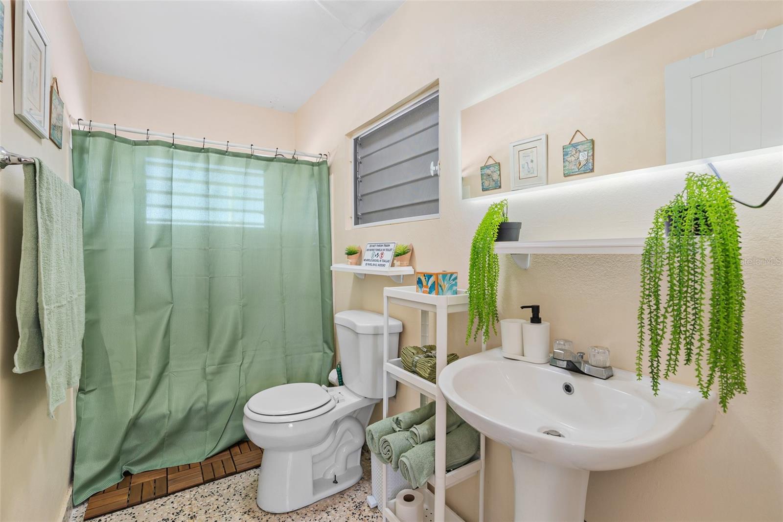 COMM JACANAS - Residential Income