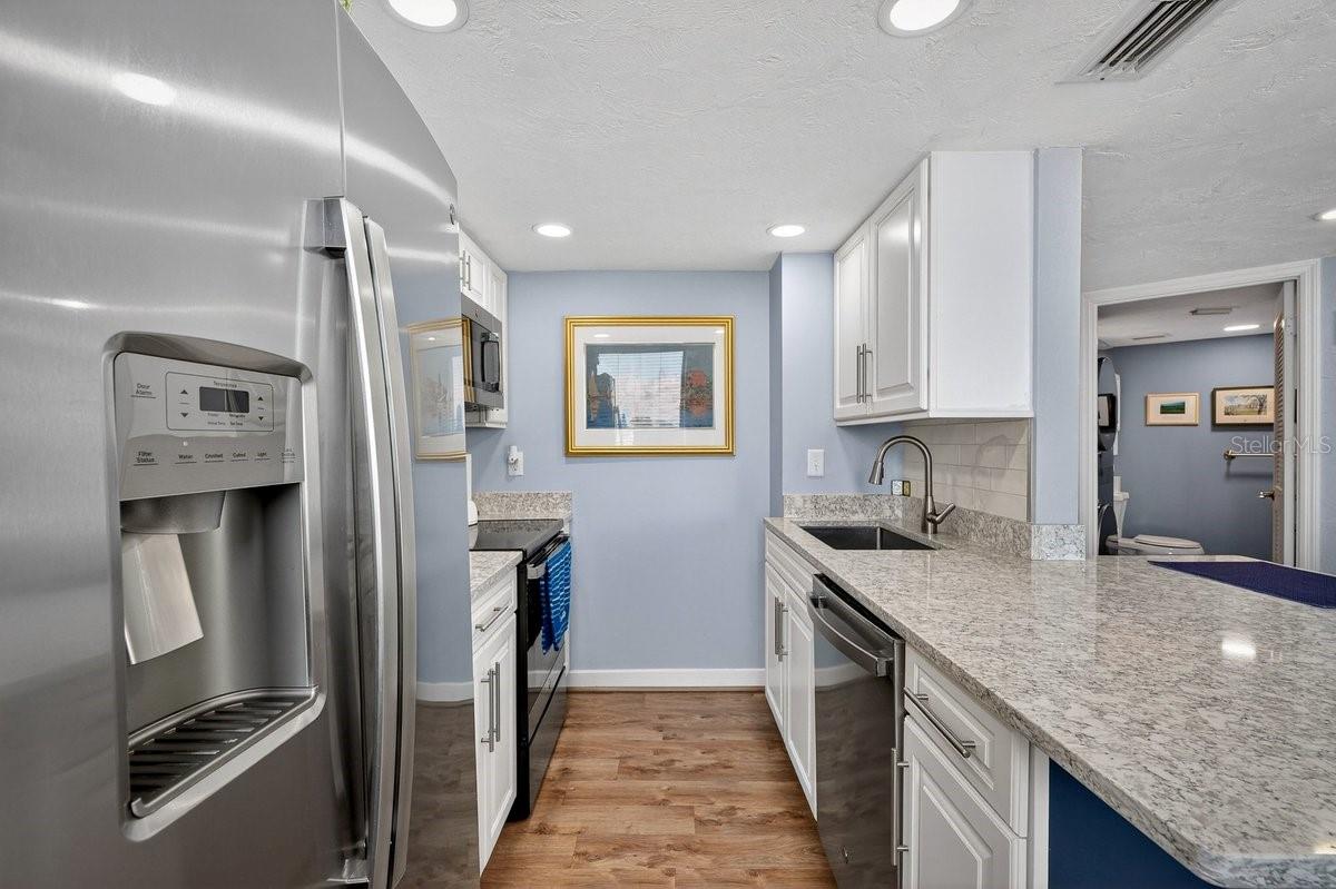 OCEANS ATRIUM 01 CONDO - Residential