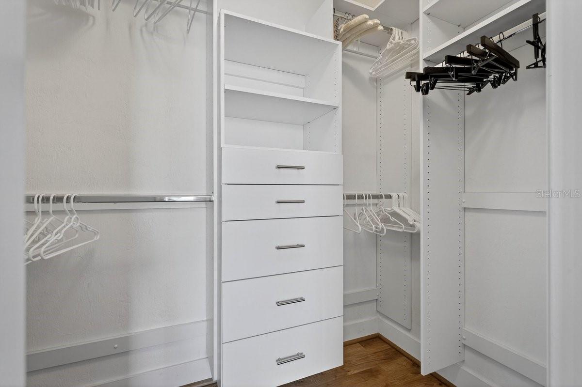 OCEANS ATRIUM 01 CONDO - Residential