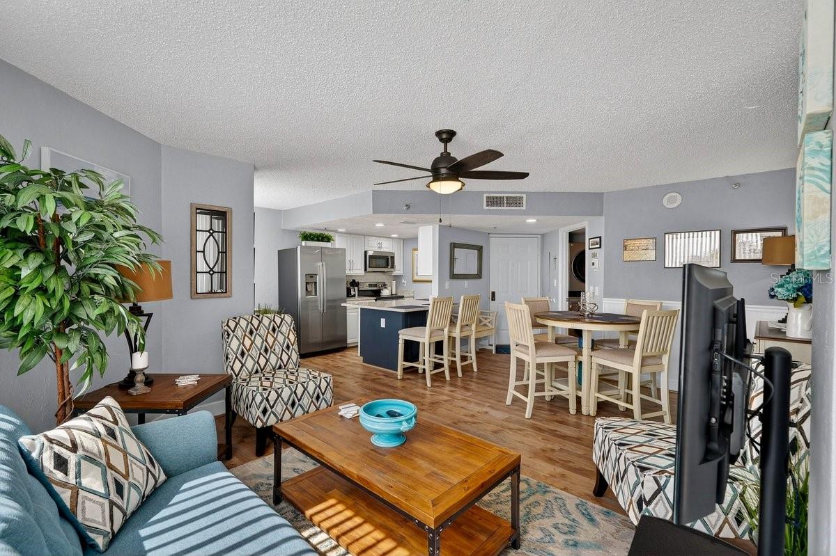 OCEANS ATRIUM 01 CONDO - Residential