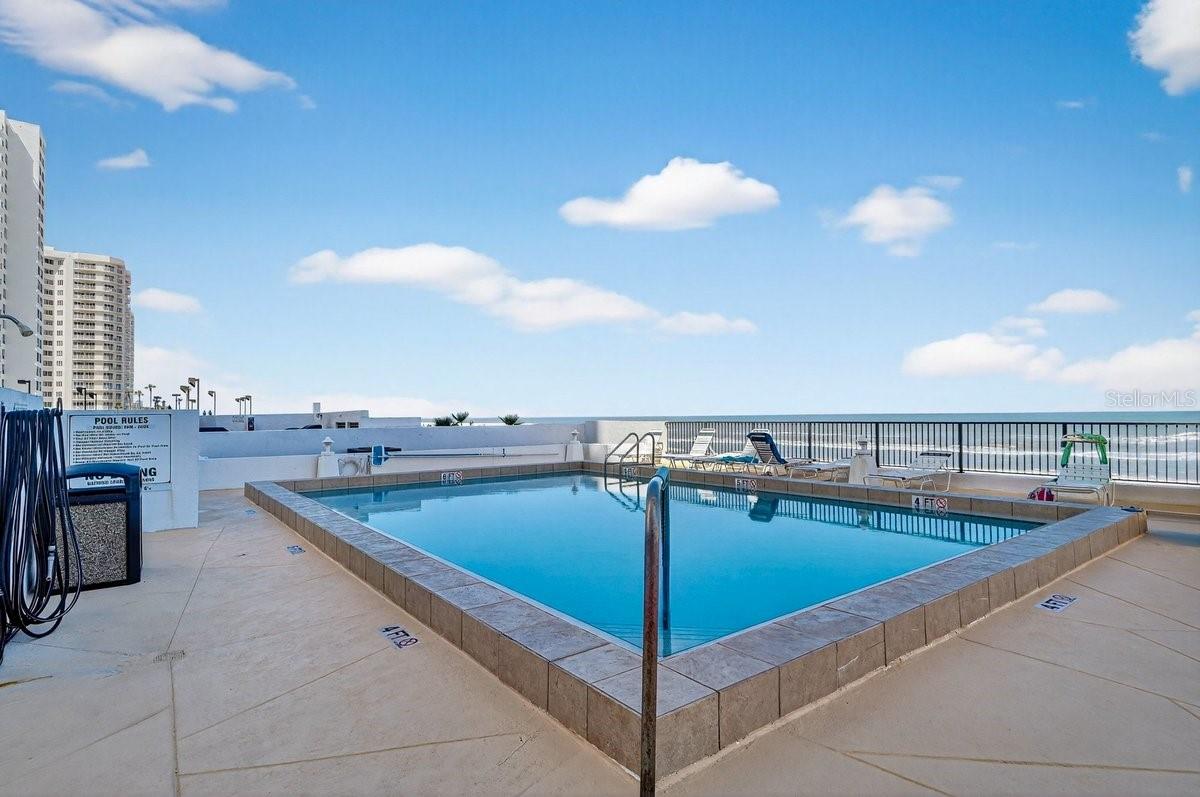 OCEANS ATRIUM 01 CONDO - Residential