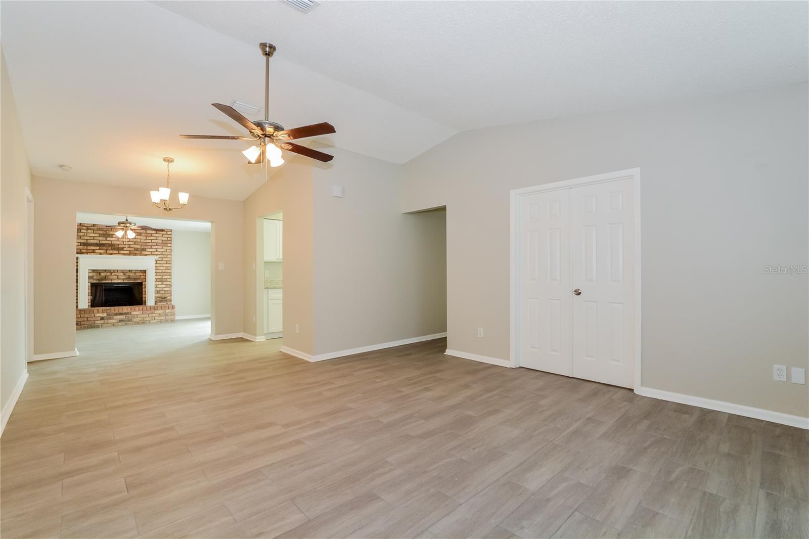 CHICKASAW OAKS PH 02 - Residential Lease