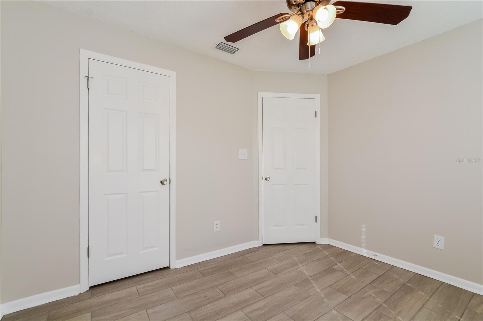 CHICKASAW OAKS PH 02 - Residential Lease