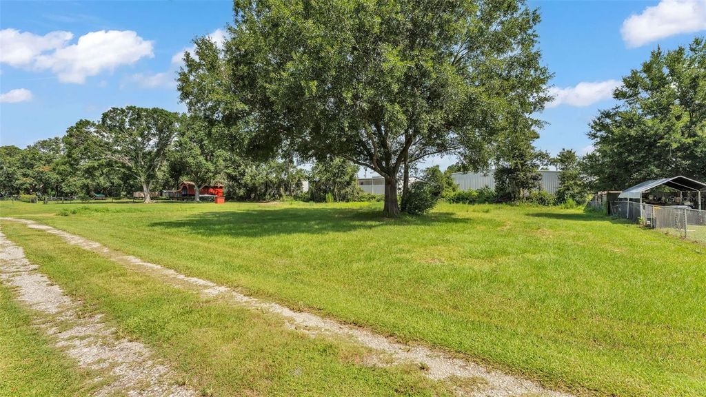 Photo of 4506 Clements Road, Lakeland, FL 33811 (MLS # L4954444)