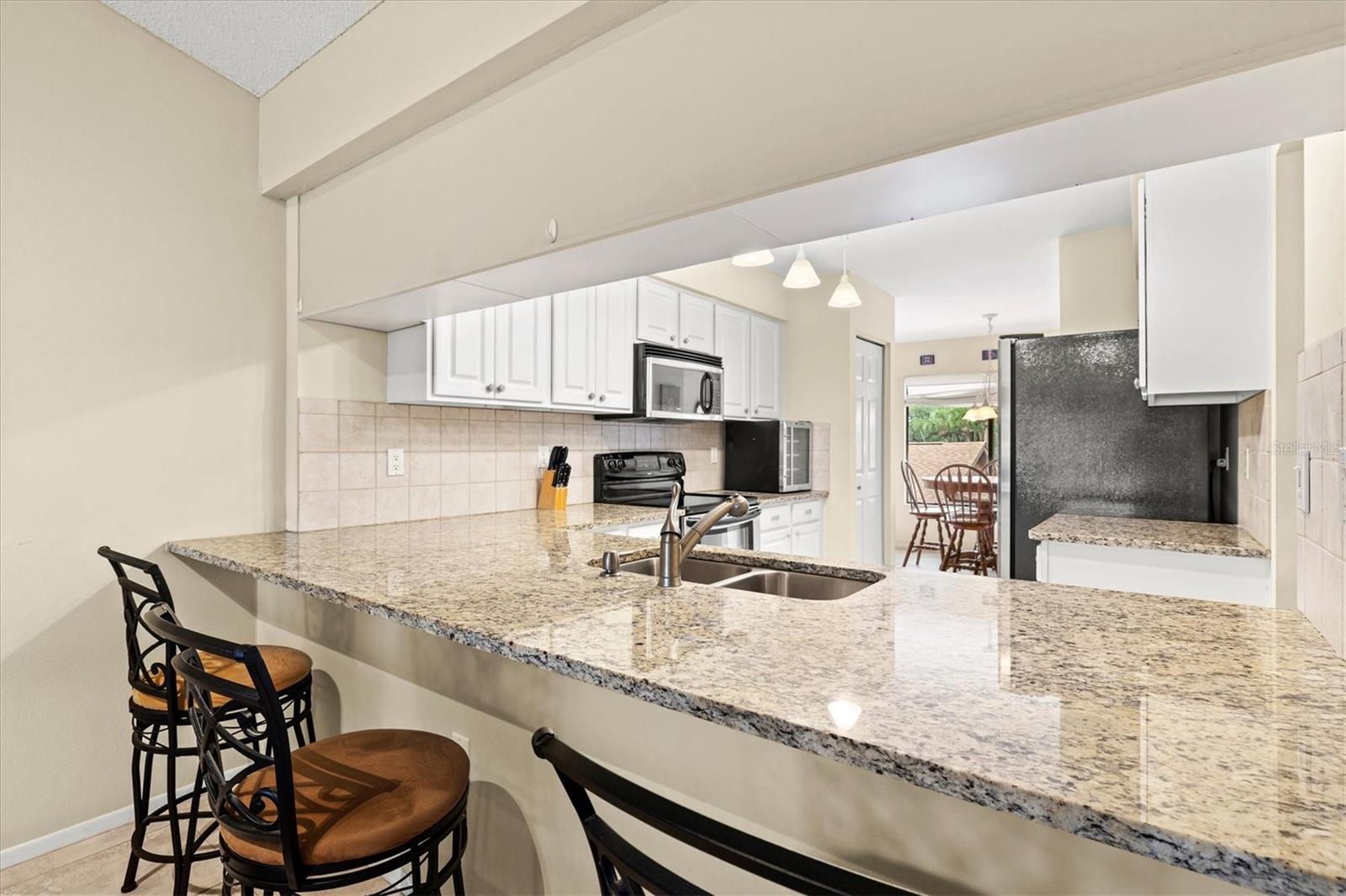 AVISTA OF PALM-AIRE - Residential