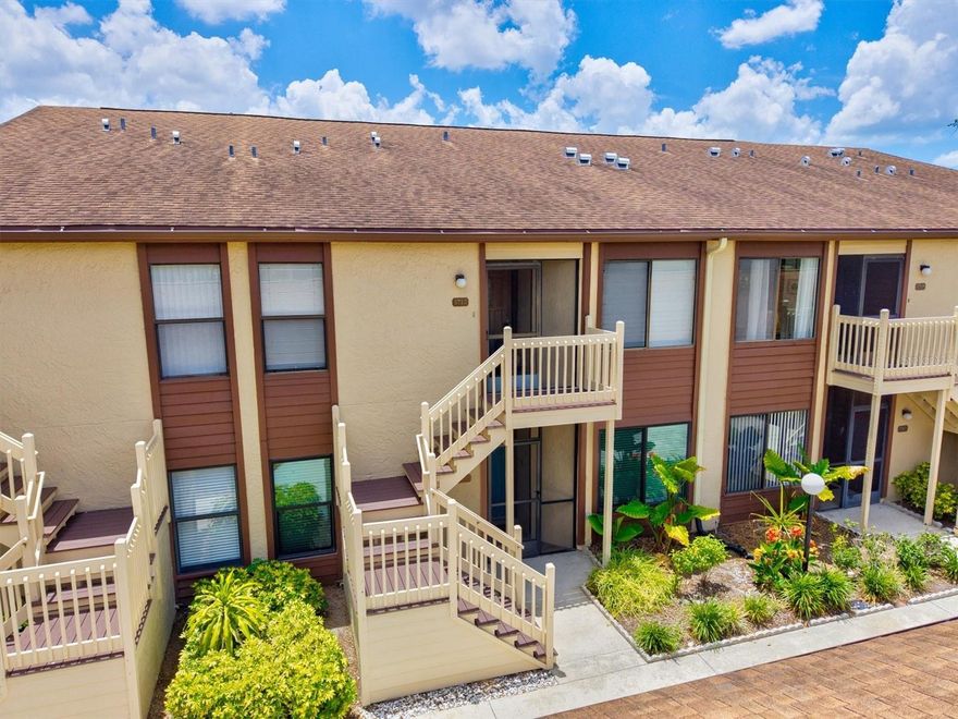 Golf Course Views, Your Own Garage, and a Community That Feels Like Home. Welcome to Avista of Palm-Aire — one of Sarasota's most charming condominium communities, where a quiet park-like setting, and golf course views from your private lanai make every day feel a little like a gift. Situated on the second floor, this 2-bedroom, 2-bath condo plus den offers 1,242 square feet of living space with no neighbors above — just the quiet you came to Florida for. The kitchen, wet bar, and baths were fully updated in 2012 with new cabinetry, granite countertops, and tile flooring. All kitchen appliances were replaced with stainless steel. In the living room you’ll find vaulted ceilings and an air-conditioned lanai overlooking the ponds and the 18th fairway of the beautifully renovated golf course at Palm Aire. This west facing lanai includes upgraded shades that reduce heat without blocking those stunning sunset views. The primary suite includes ensuite bath and walk-in closet, and the guest suite has a pocket door for privacy. A flex room can be used as a den, additional guest or hobby space. The unit conveys furnished including a well equipped kitchen and fully stocked linen closets — a convenient starting point for a new homeowner who wants to move in and enjoy from day one. A full-size washer and dryer set is included. One small pet up to 30 pounds is welcome. An oversized, private one-car garage is included — a genuine rarity at this price point and a welcome luxury with extra space for a golf cart or workshop. The community offers plenty of guest parking, a heated pool and spa, and a clubhouse available to reserve for private gatherings. Flood Zone X means no flood insurance requirement. You're minutes from UTC Mall and plenty of other abundant shopping, top Sarasota dining, SRQ Airport, and I-75 — centrally located without the chaos. For those days when the beach is calling you, you’re just 11 miles from Lido beach and 14 miles to Siesta Key.