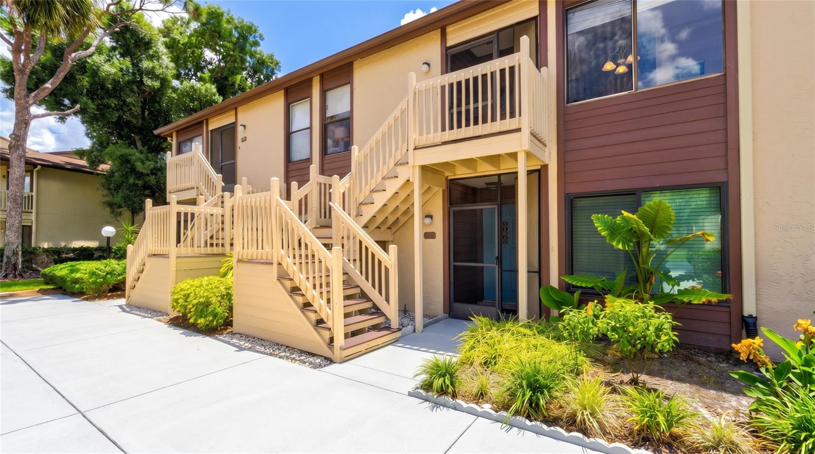 AVISTA OF PALM-AIRE - Residential