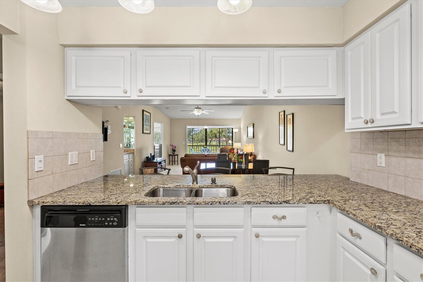 AVISTA OF PALM-AIRE - Residential