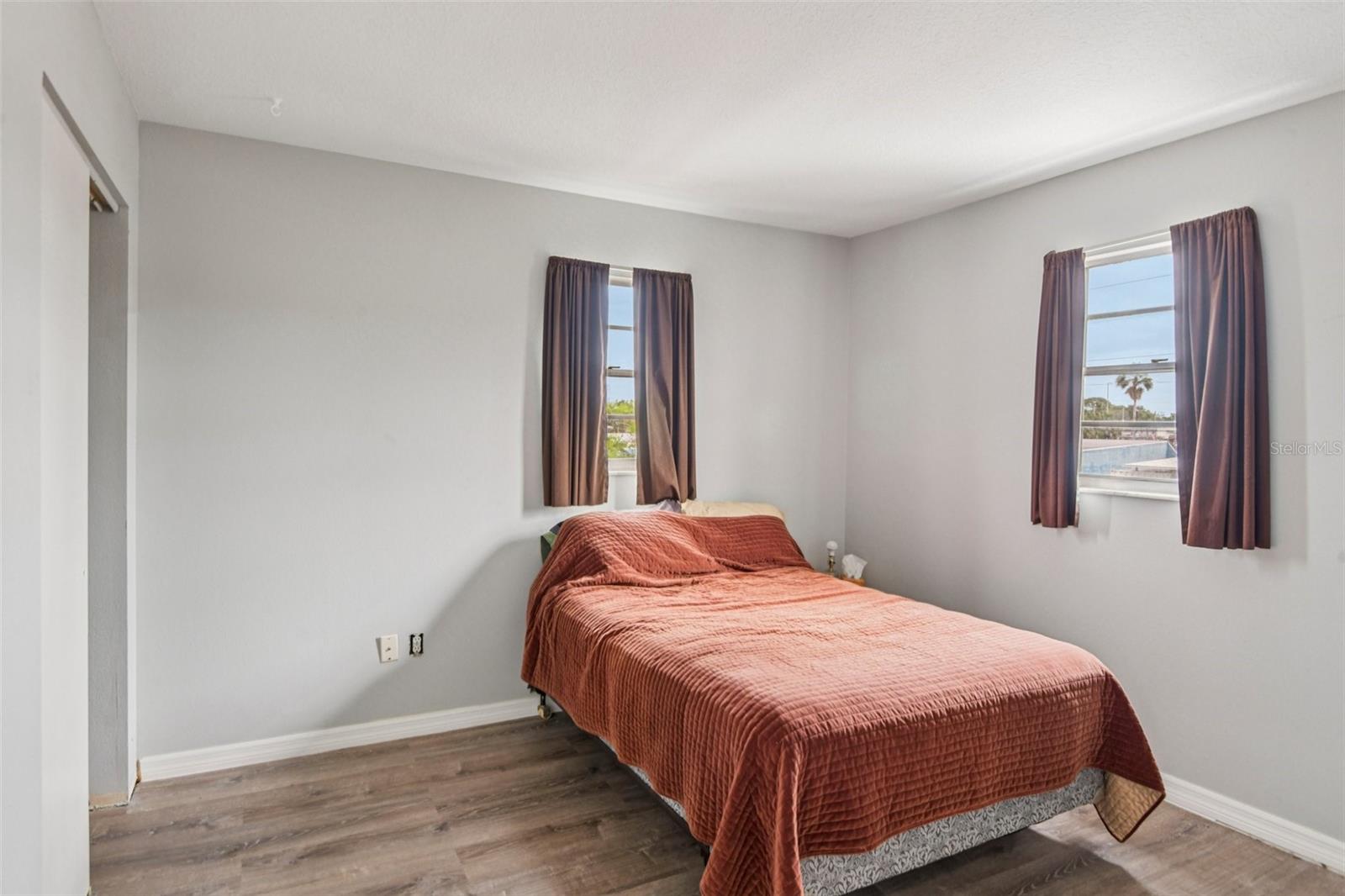 HUDSON BEACH ESTATES - Residential