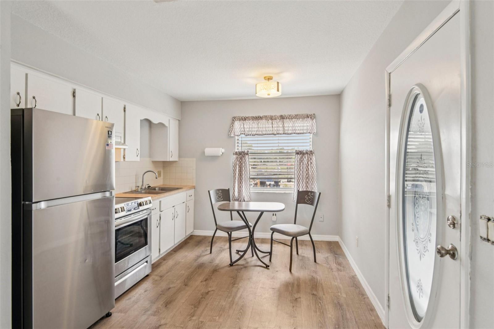 HUDSON BEACH ESTATES - Residential