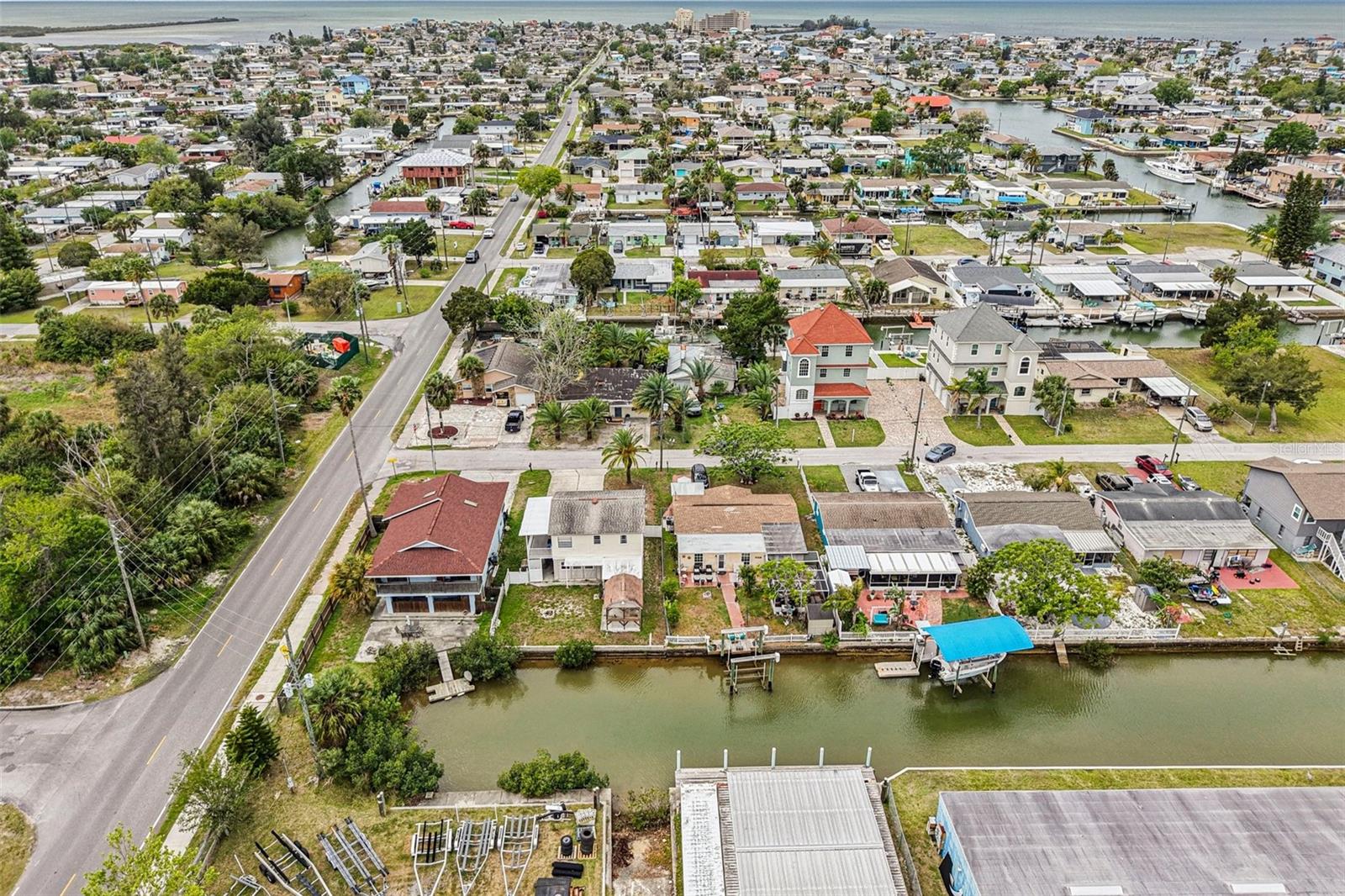 HUDSON BEACH ESTATES - Residential