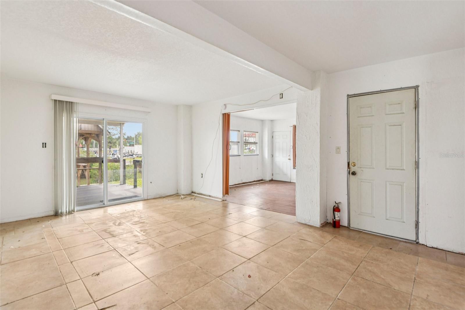 HUDSON BEACH ESTATES - Residential