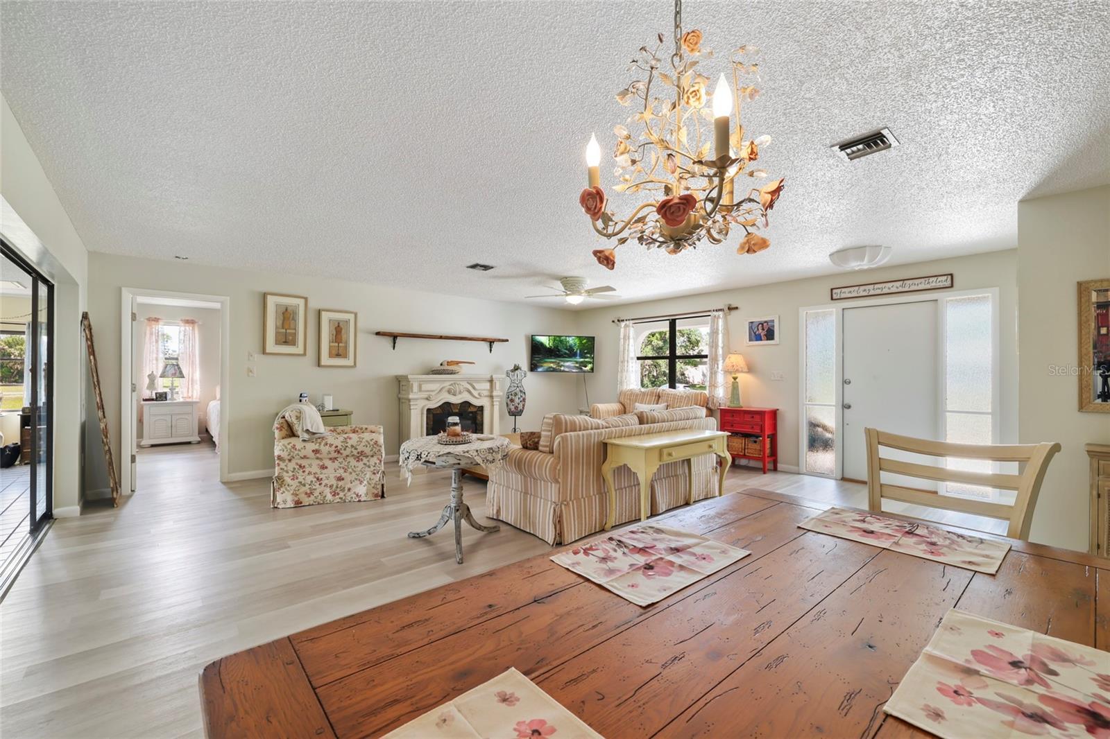 PUNTA GORDA ISLES SEC 21 - Residential