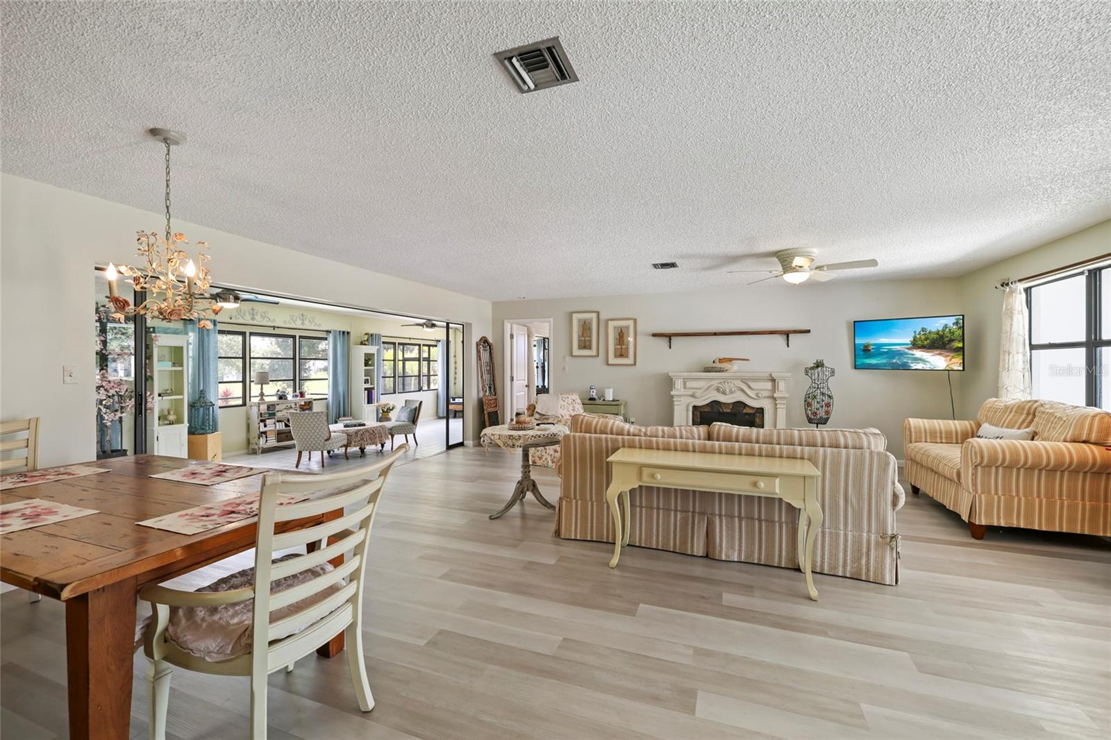 PUNTA GORDA ISLES SEC 21 - Residential