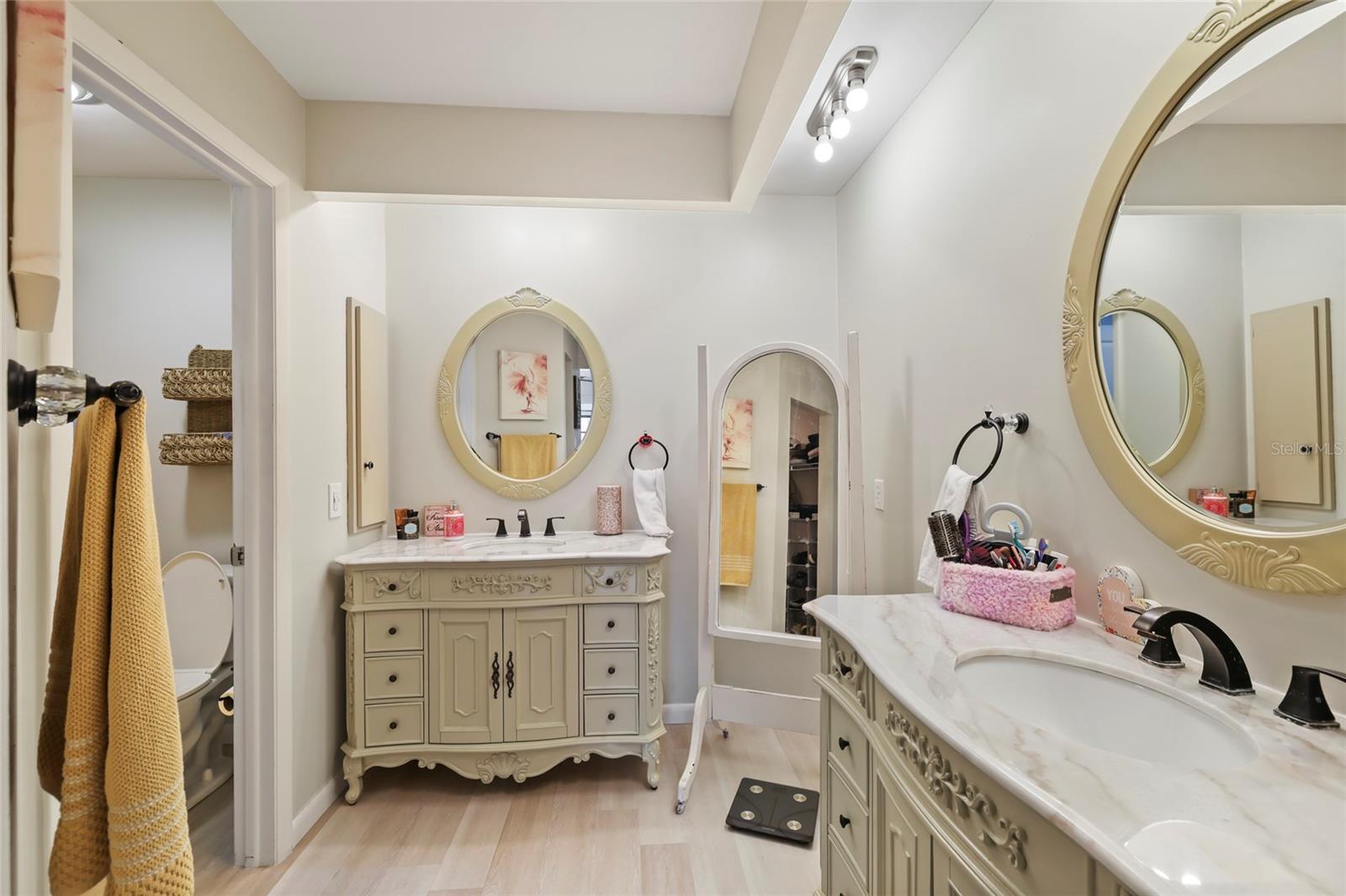 PUNTA GORDA ISLES SEC 21 - Residential