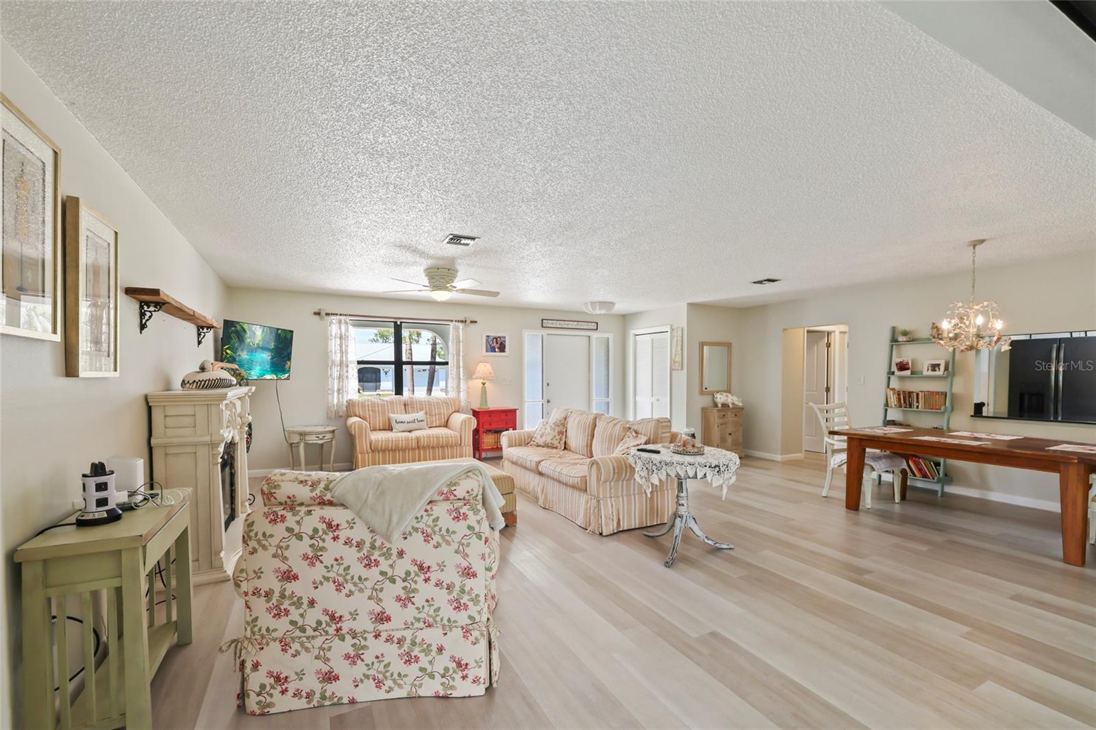 PUNTA GORDA ISLES SEC 21 - Residential