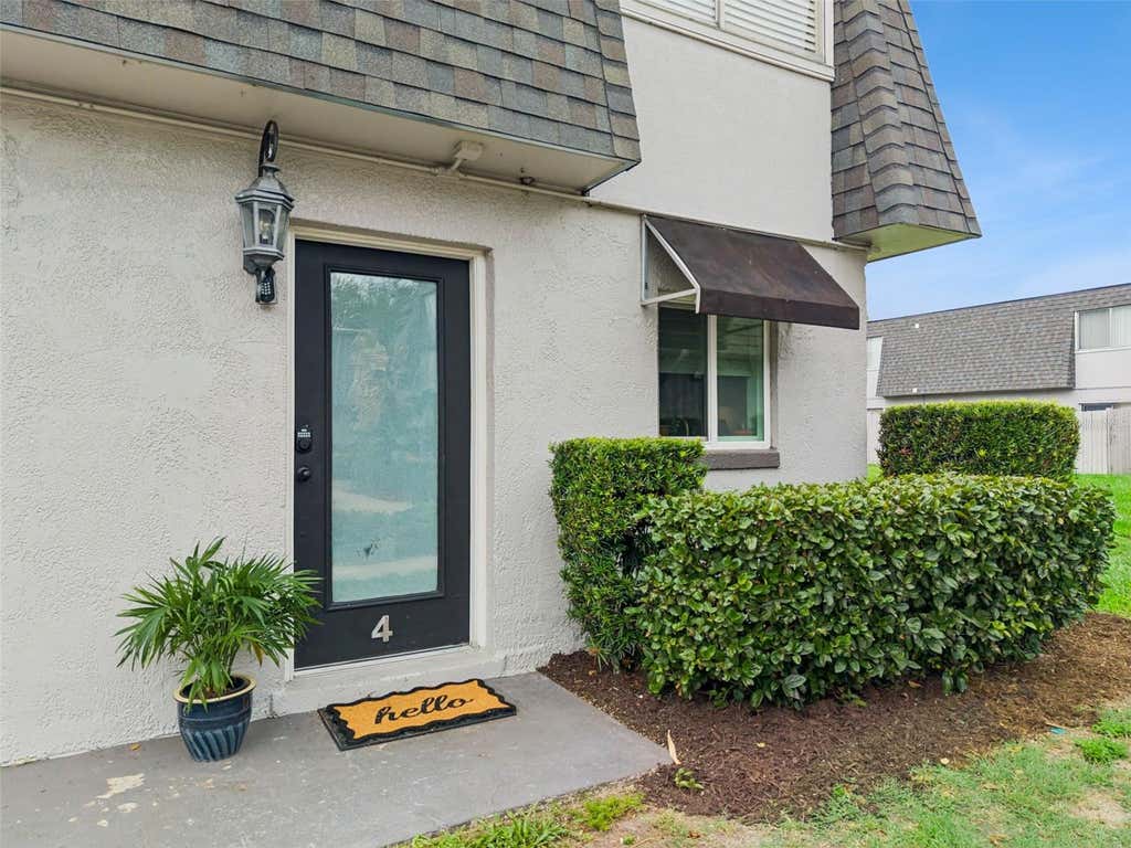 Photo of 1922 Conway Road #4, Orlando, FL 32812 (MLS # O6412646)