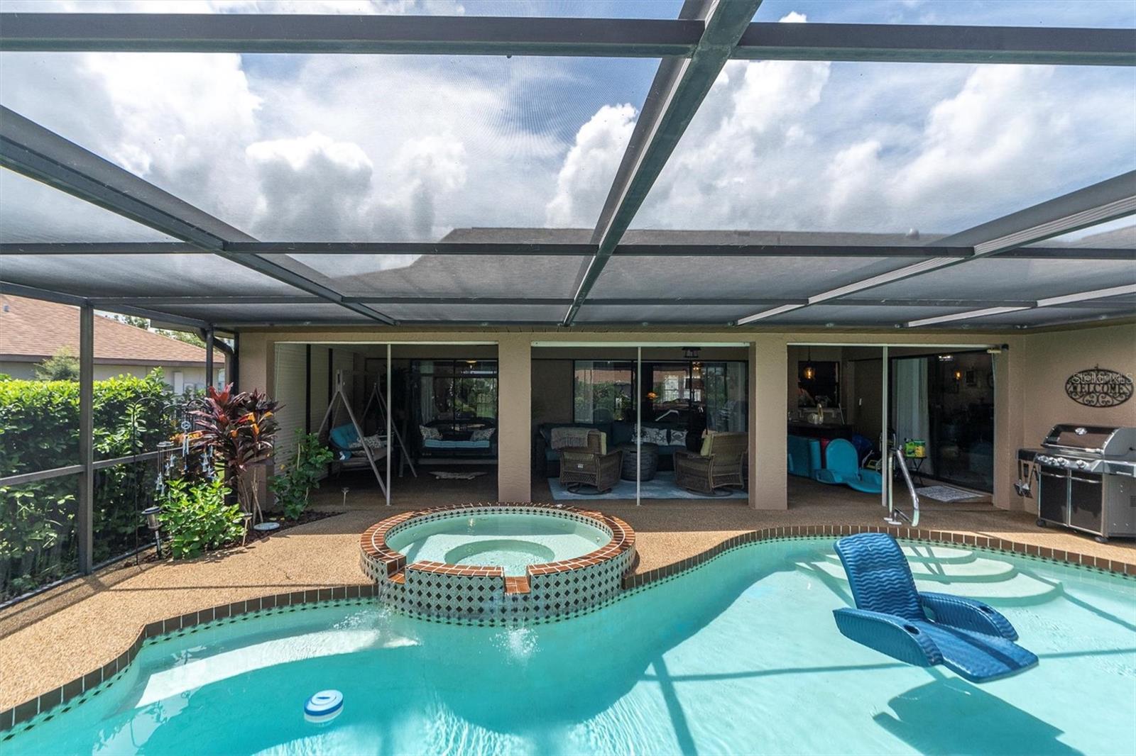 SUN CITY CENTER UNIT 35 - Residential