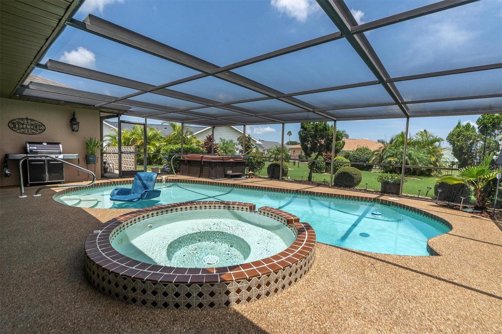 SUN CITY CENTER UNIT 35 - Residential