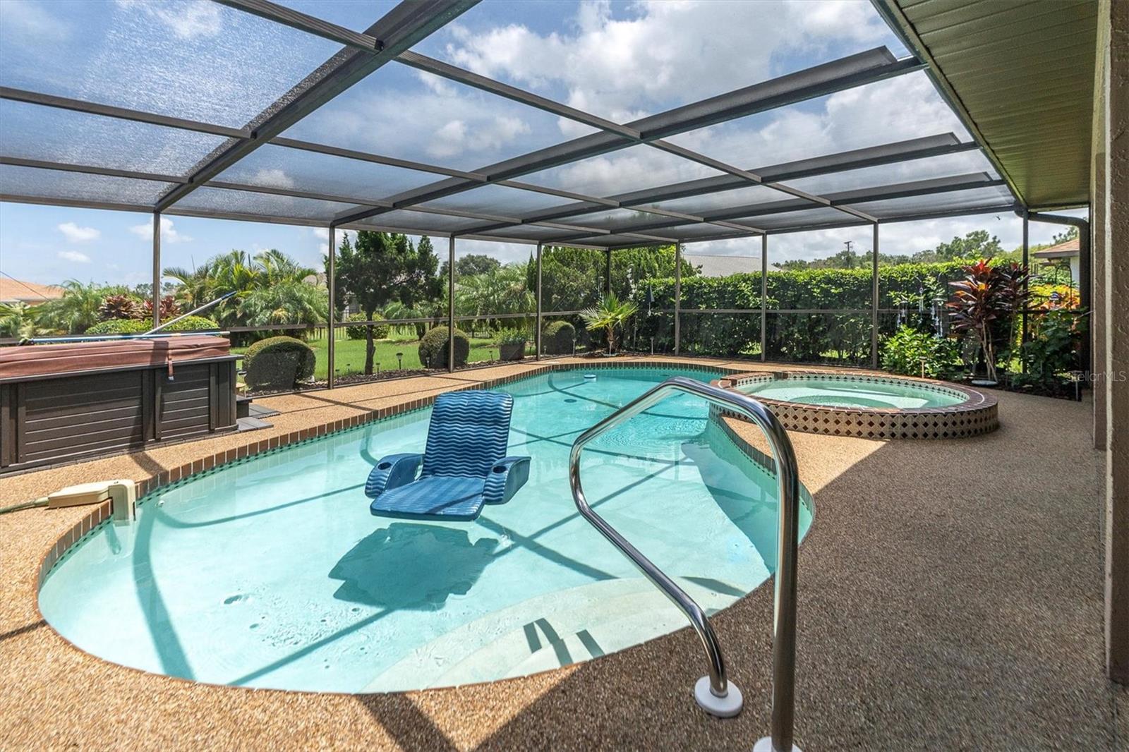 SUN CITY CENTER UNIT 35 - Residential