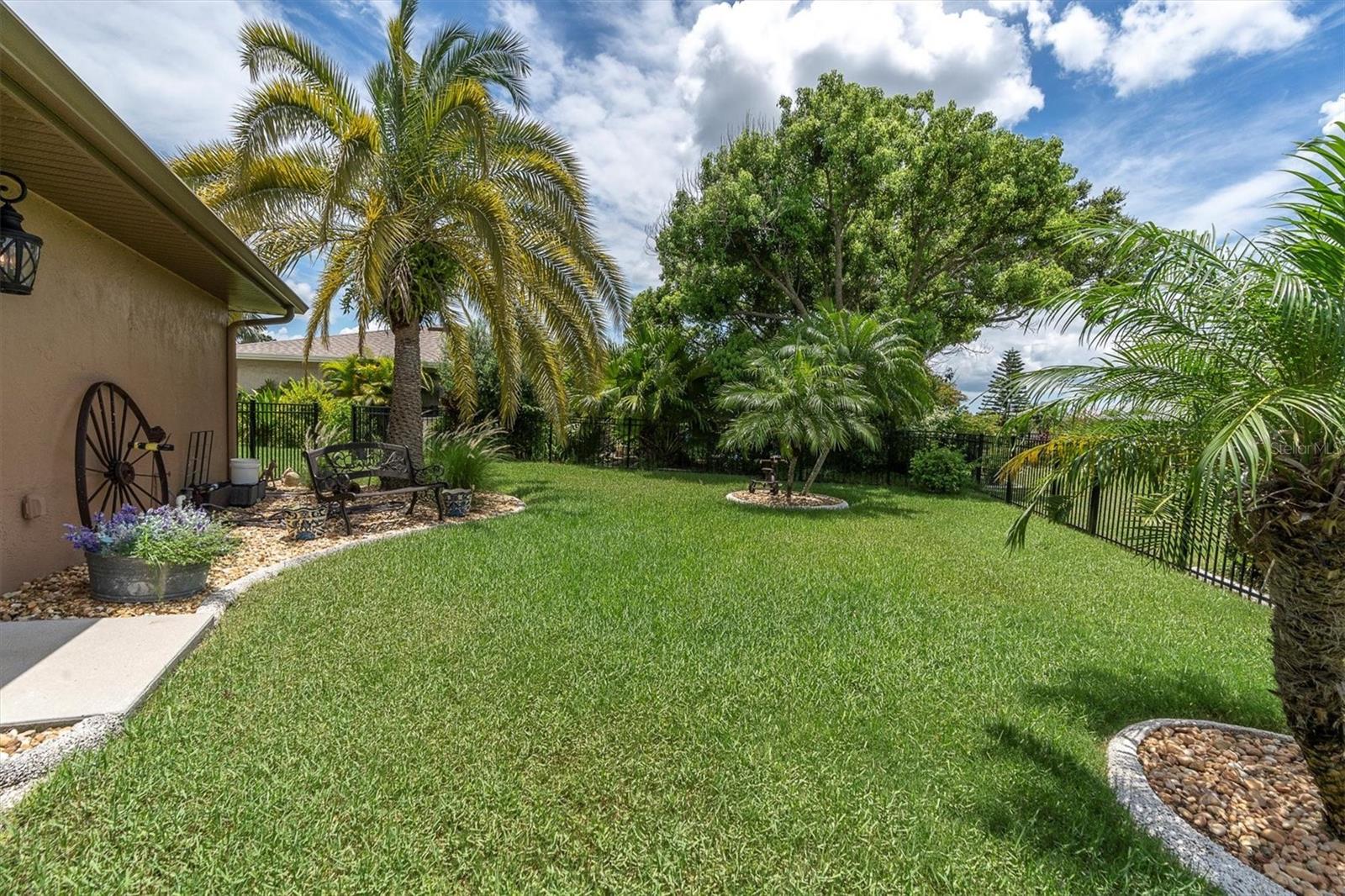 SUN CITY CENTER UNIT 35 - Residential