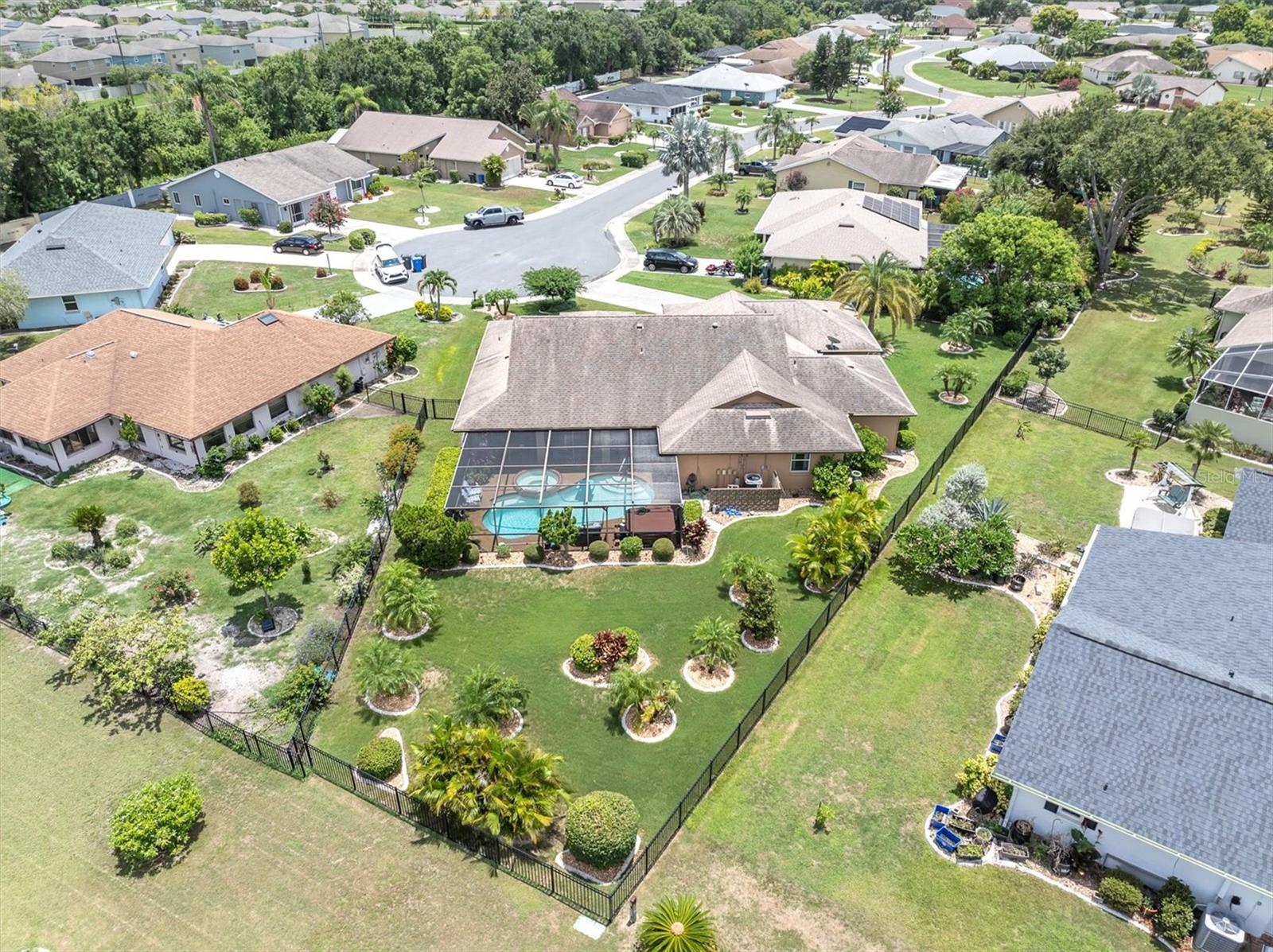 SUN CITY CENTER UNIT 35 - Residential