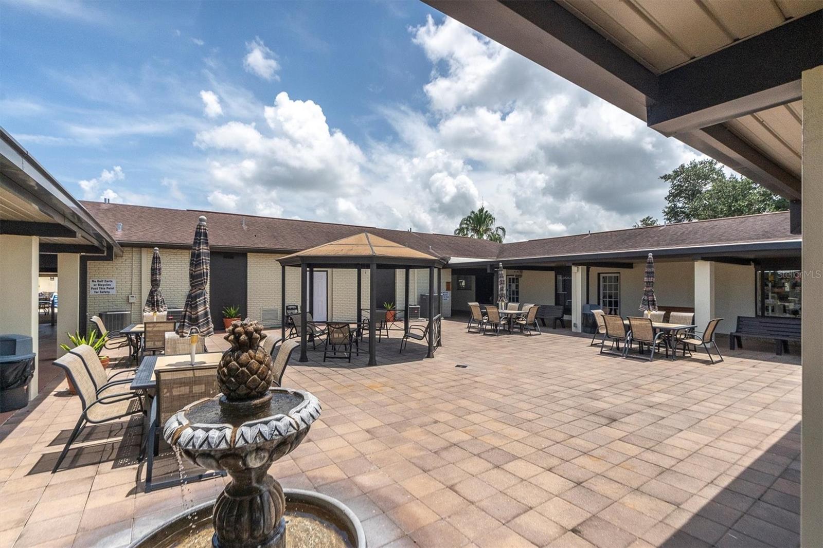 SUN CITY CENTER UNIT 35 - Residential