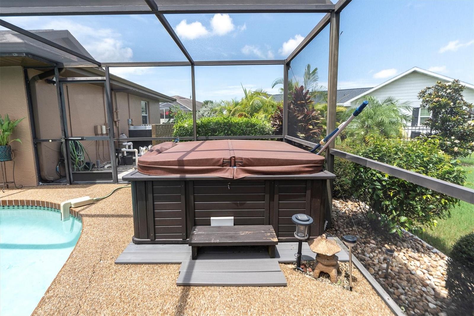 SUN CITY CENTER UNIT 35 - Residential