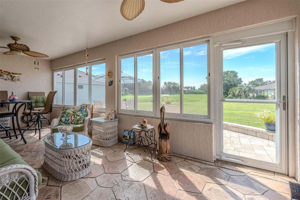 Photo of 15541 SW 11th Terrace Road, Ocala, FL 34473 (MLS # OM729648)