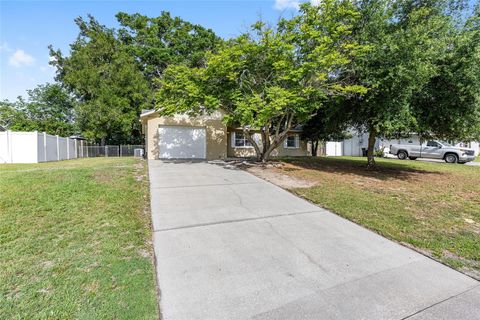 Tiny photo for 4680 NE 28th Terrace, Ocala, FL 34479 (MLS # OM724535)