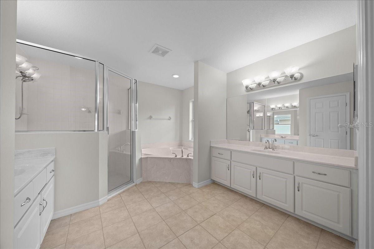 KINGSLAND COUNTRY ESTATE - Residential