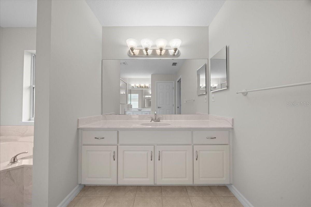 KINGSLAND COUNTRY ESTATE - Residential