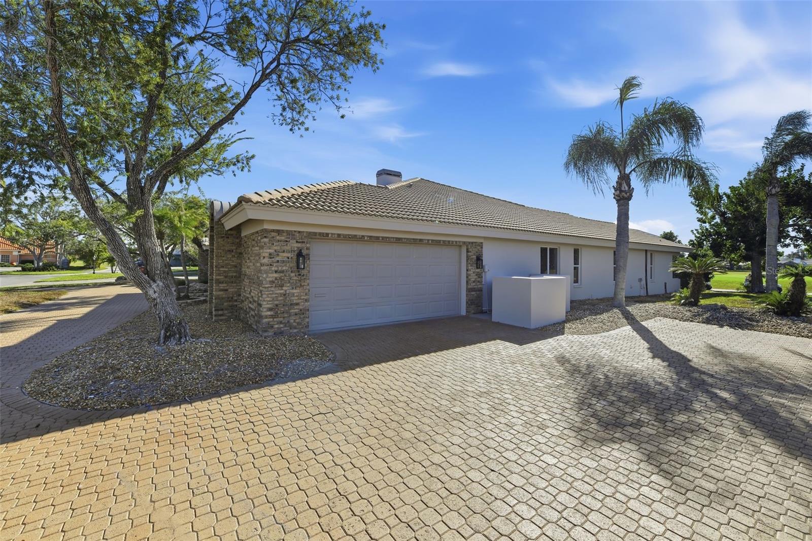 PRESTANCIA - Residential