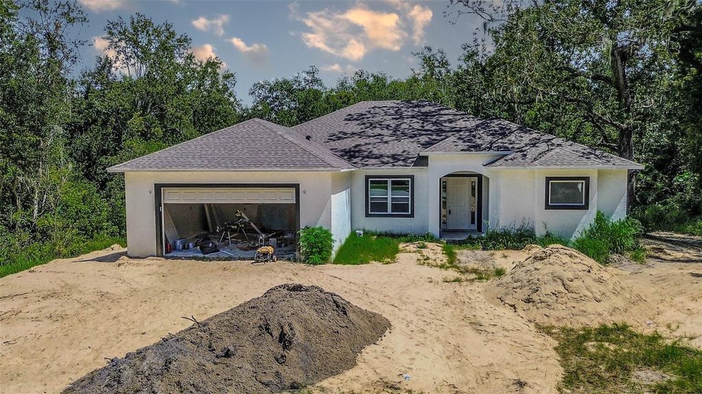 Photo of 6320 Woodhaven Drive, Lakeland, FL 33811 (MLS # TB8422331)