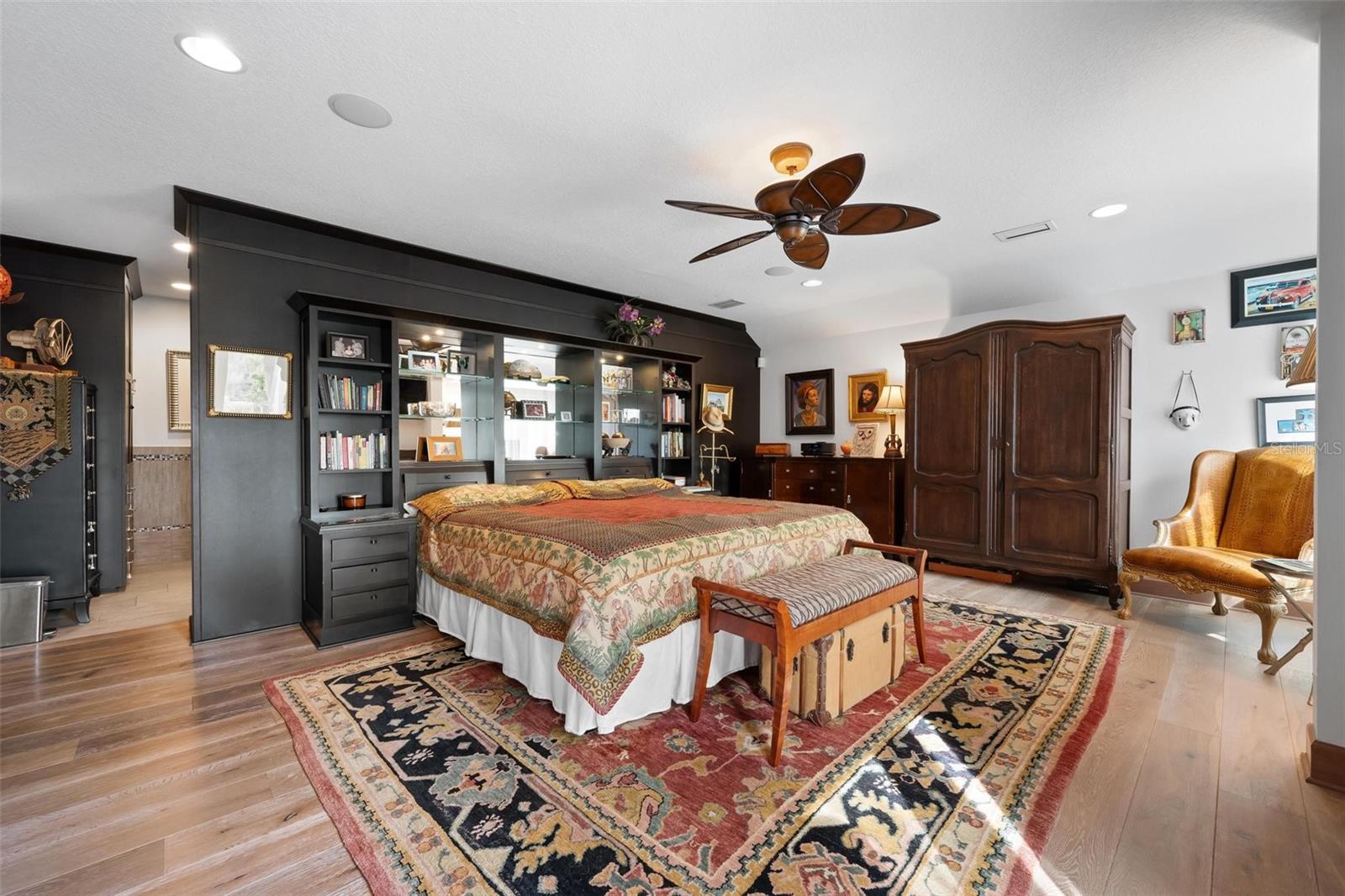 LAGUNA MARIA REV - Residential