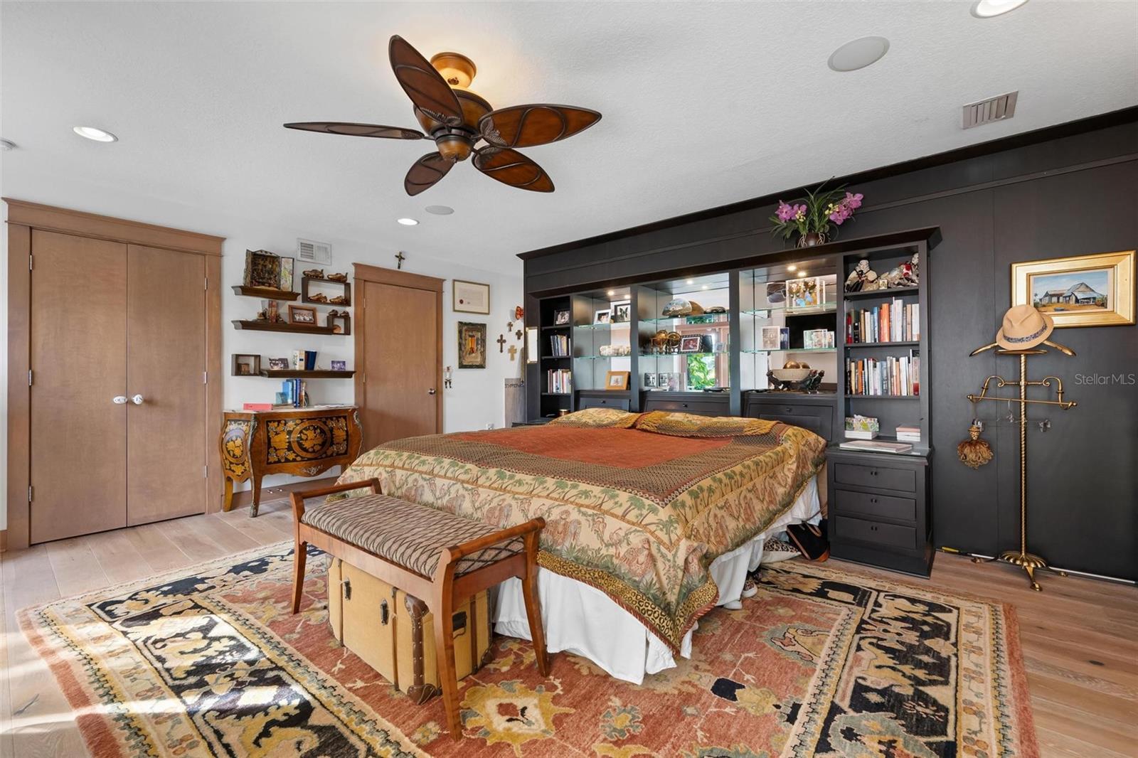 LAGUNA MARIA REV - Residential