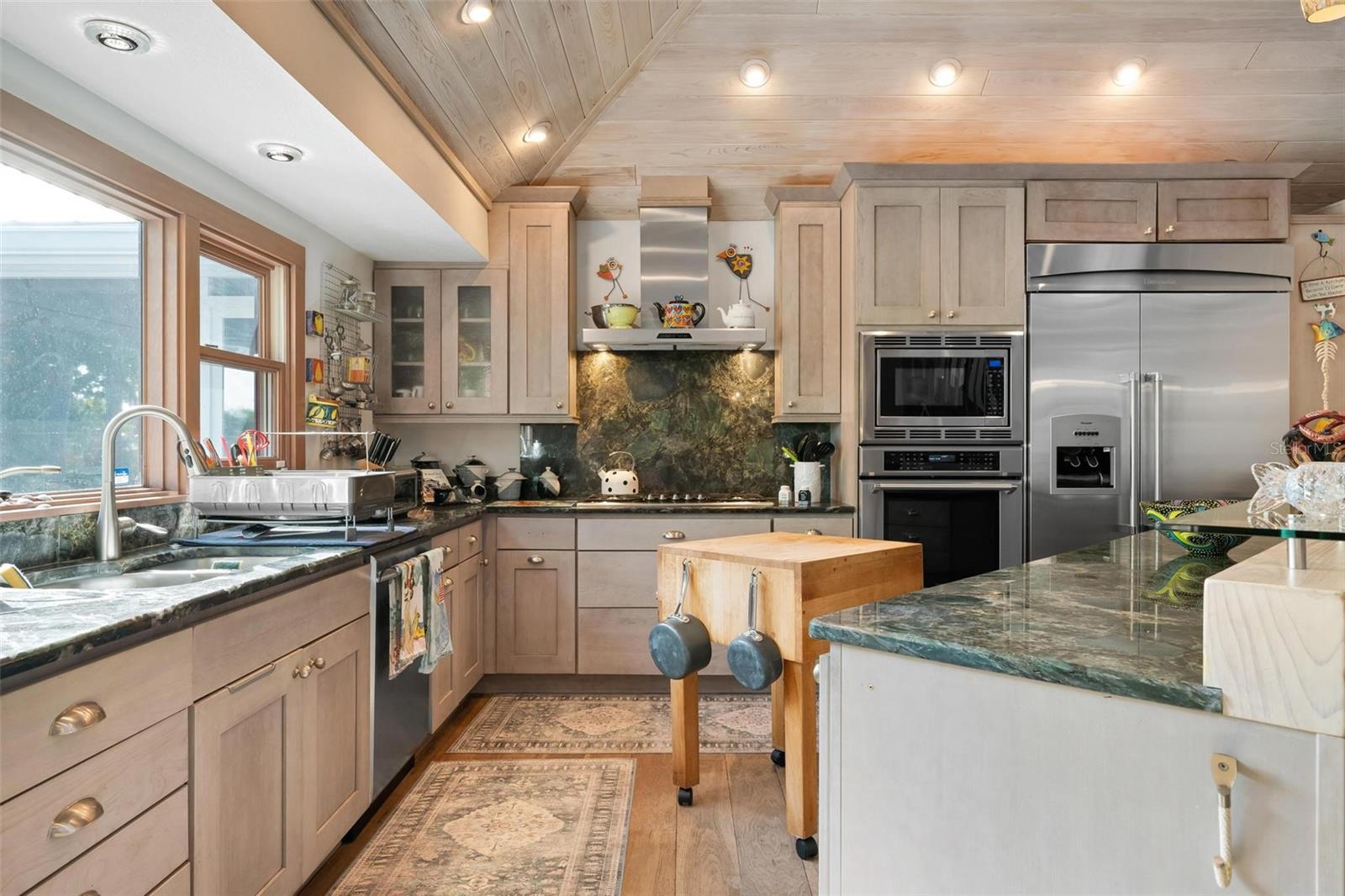 LAGUNA MARIA REV - Residential