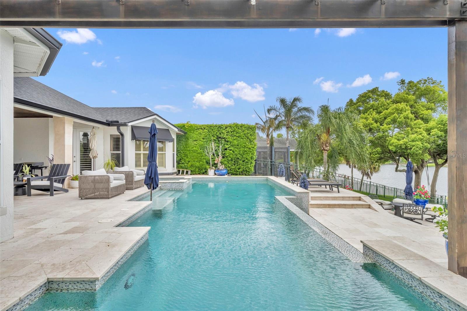 LAKE HILL WOODS SUB - Residential