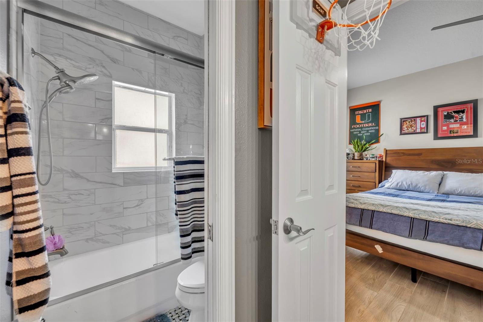LAKE HILL WOODS SUB - Residential