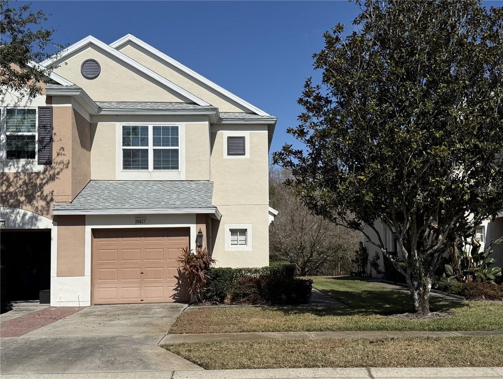 Photo of 26627 Castleview Way, Wesley Chapel, FL 33544 (MLS # TB8543326)