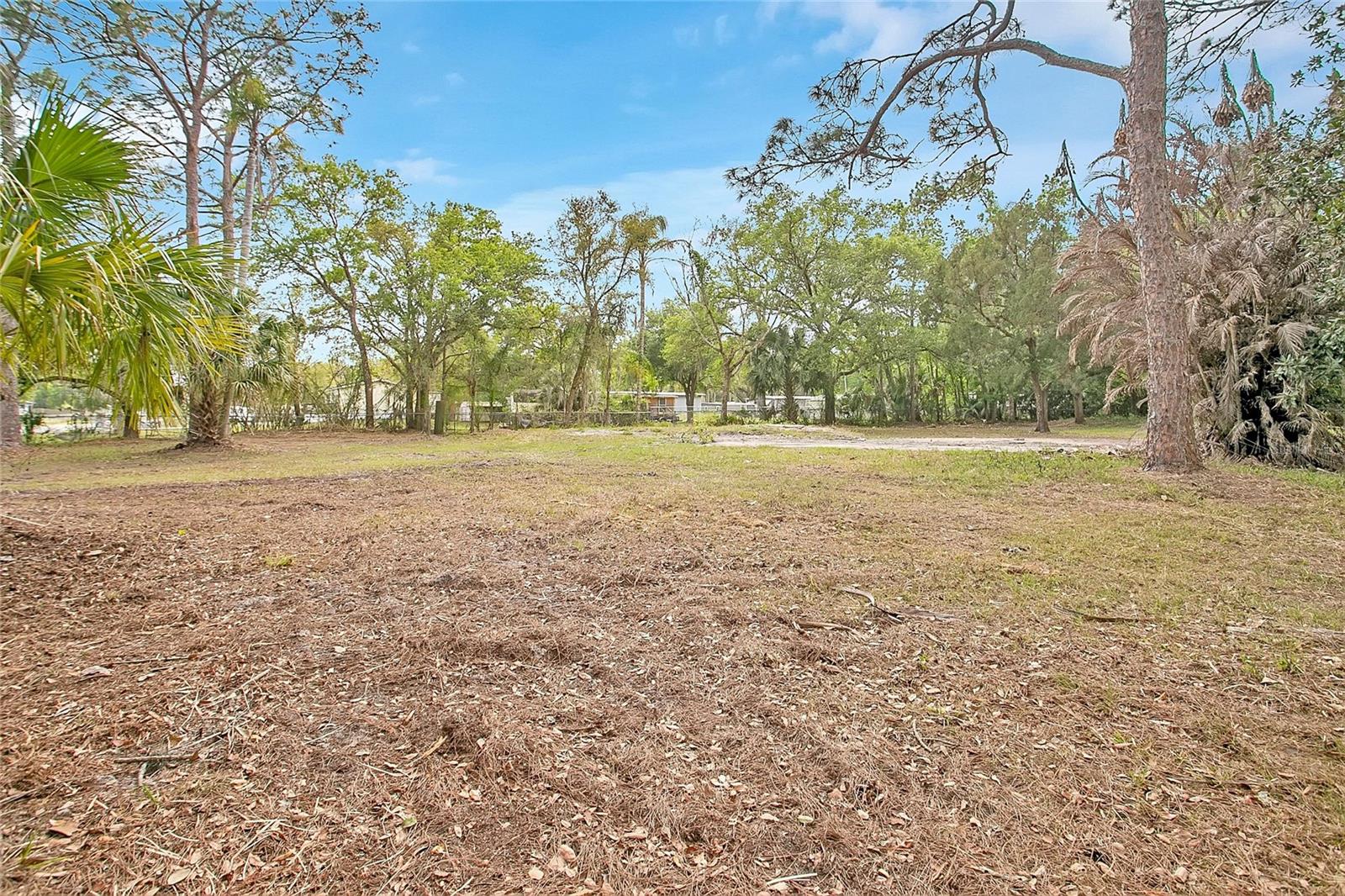 CHRISTMAS PARK FIRST ADD - Land