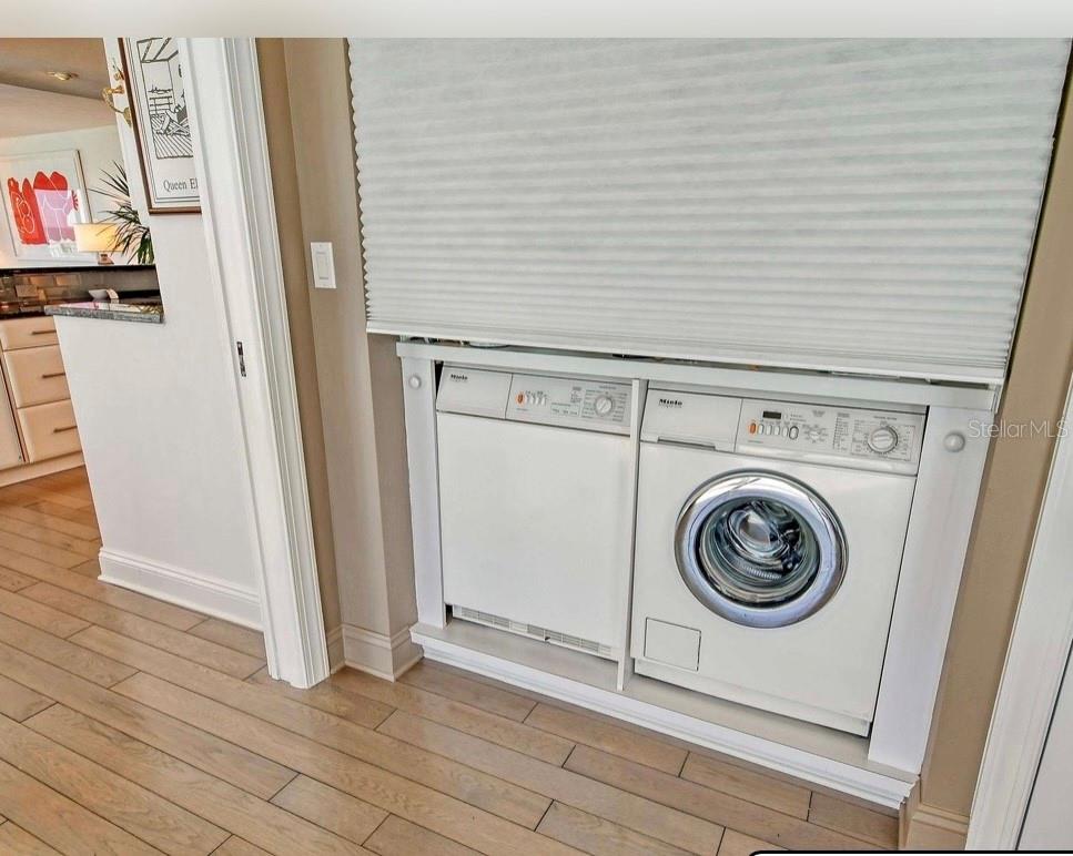 ISLANDS WEST - Residential Lease