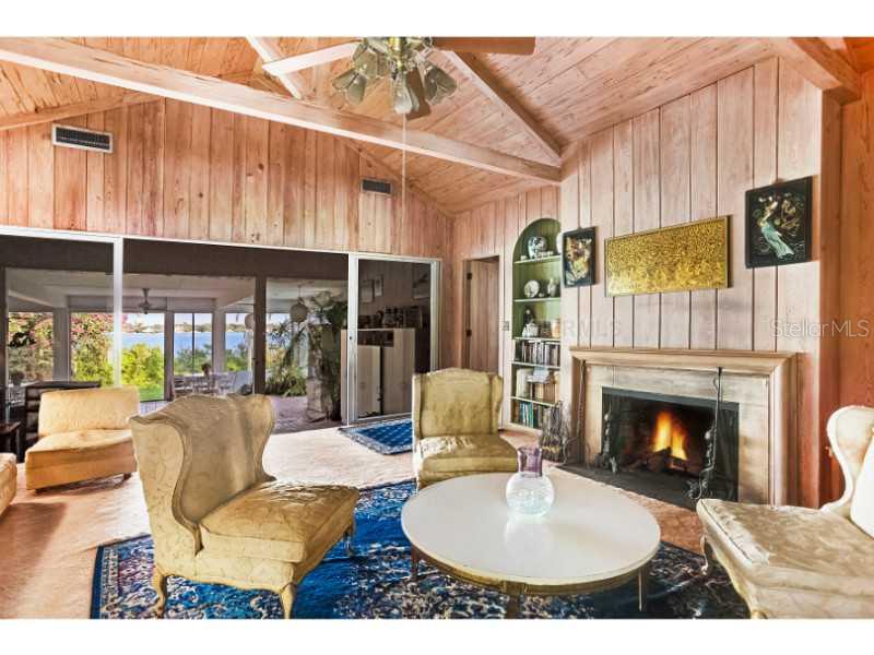 CASEY KEY - Residential