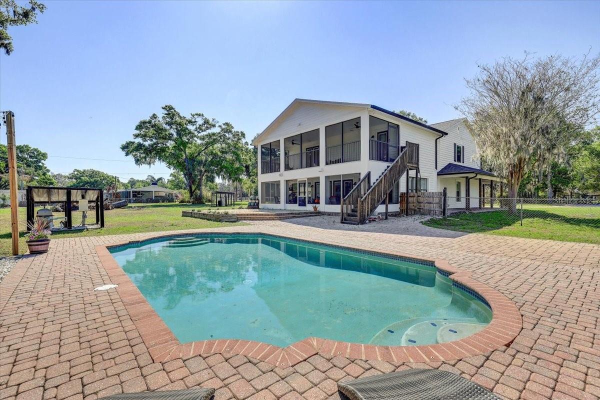 UNPLATTED - Residential