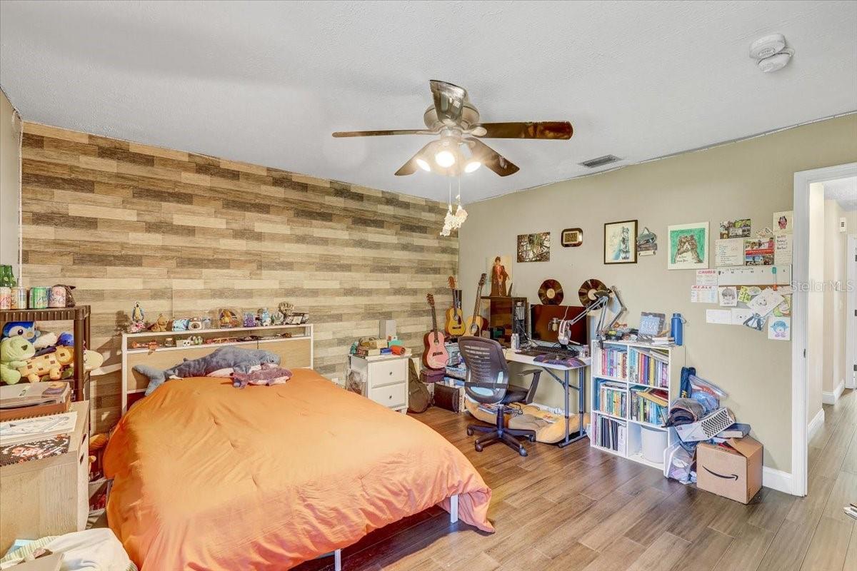 UNPLATTED - Residential